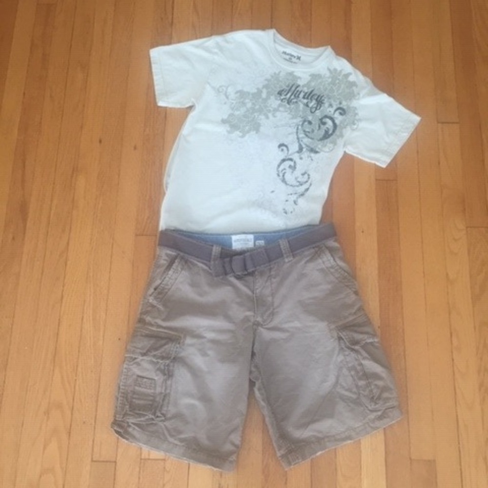 Aeropostale cargos, canvas belt, Hurley T bundle!